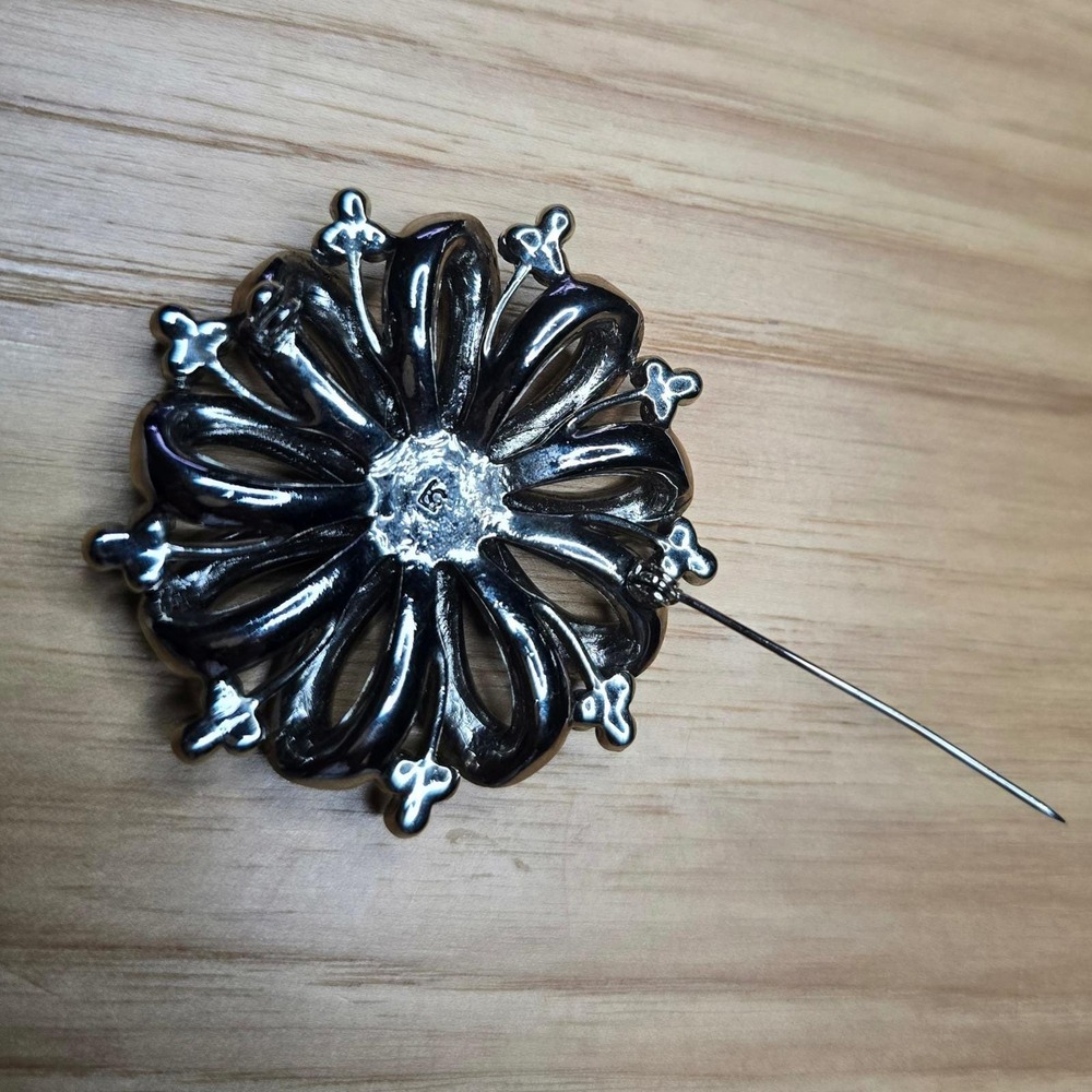 Vintage Liz Claiborne Brooch Rhinestone Aurora Boreales Sunburst 2" Pin FLAW - Picture 12 of 14